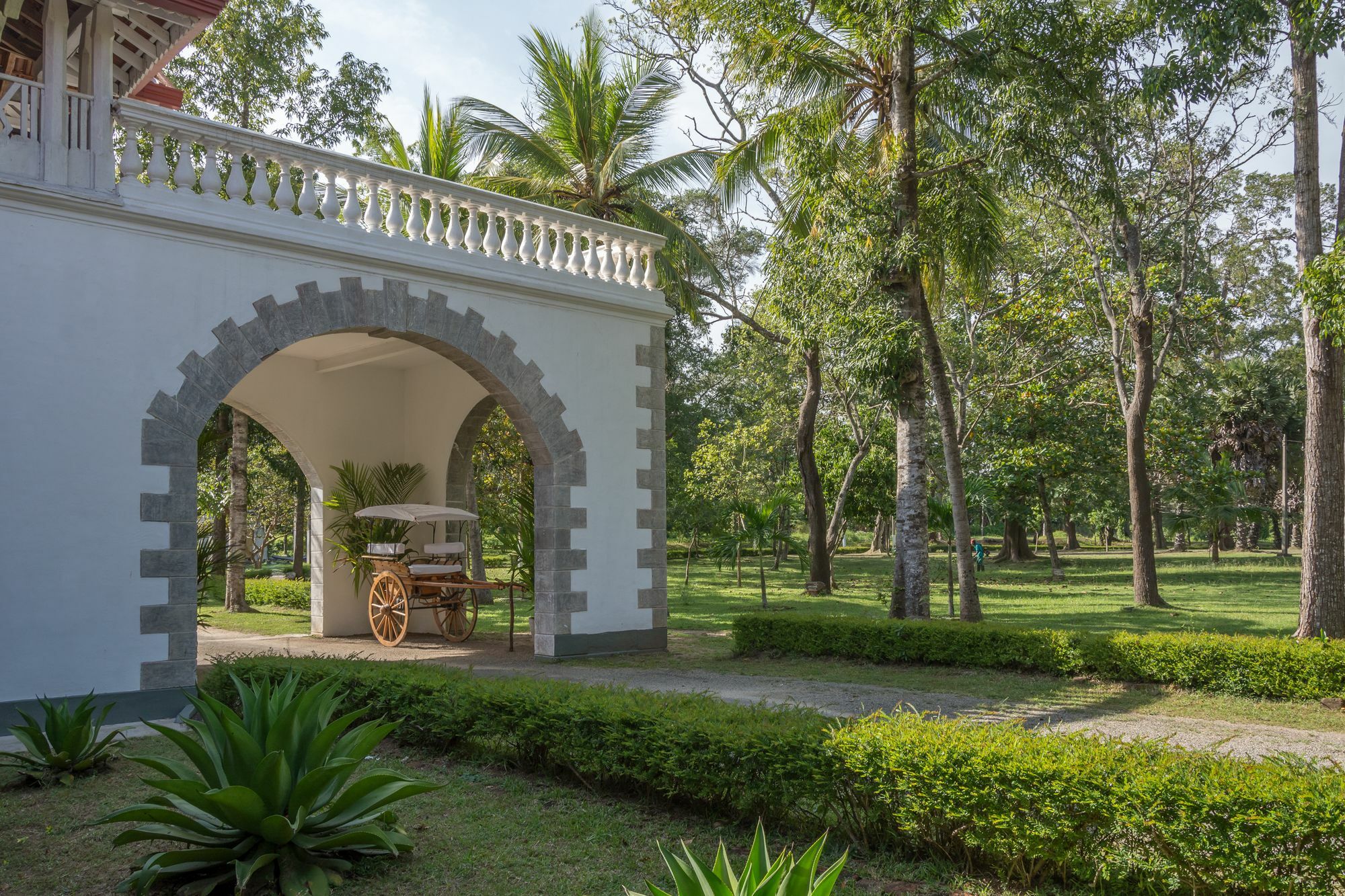 The Sanctuary At Tissawewa Anuradhapura Exterior foto